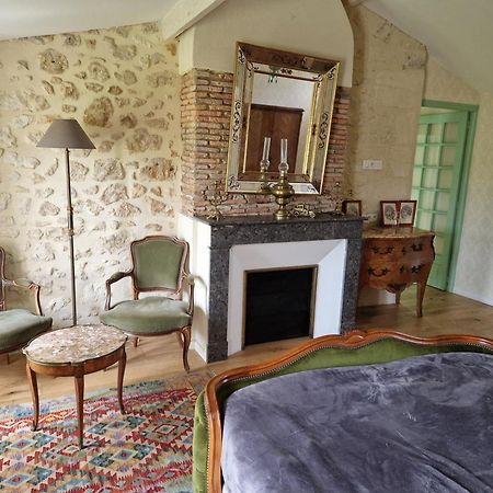 Chateau Gunes Cissac-Medoc Bagian luar foto