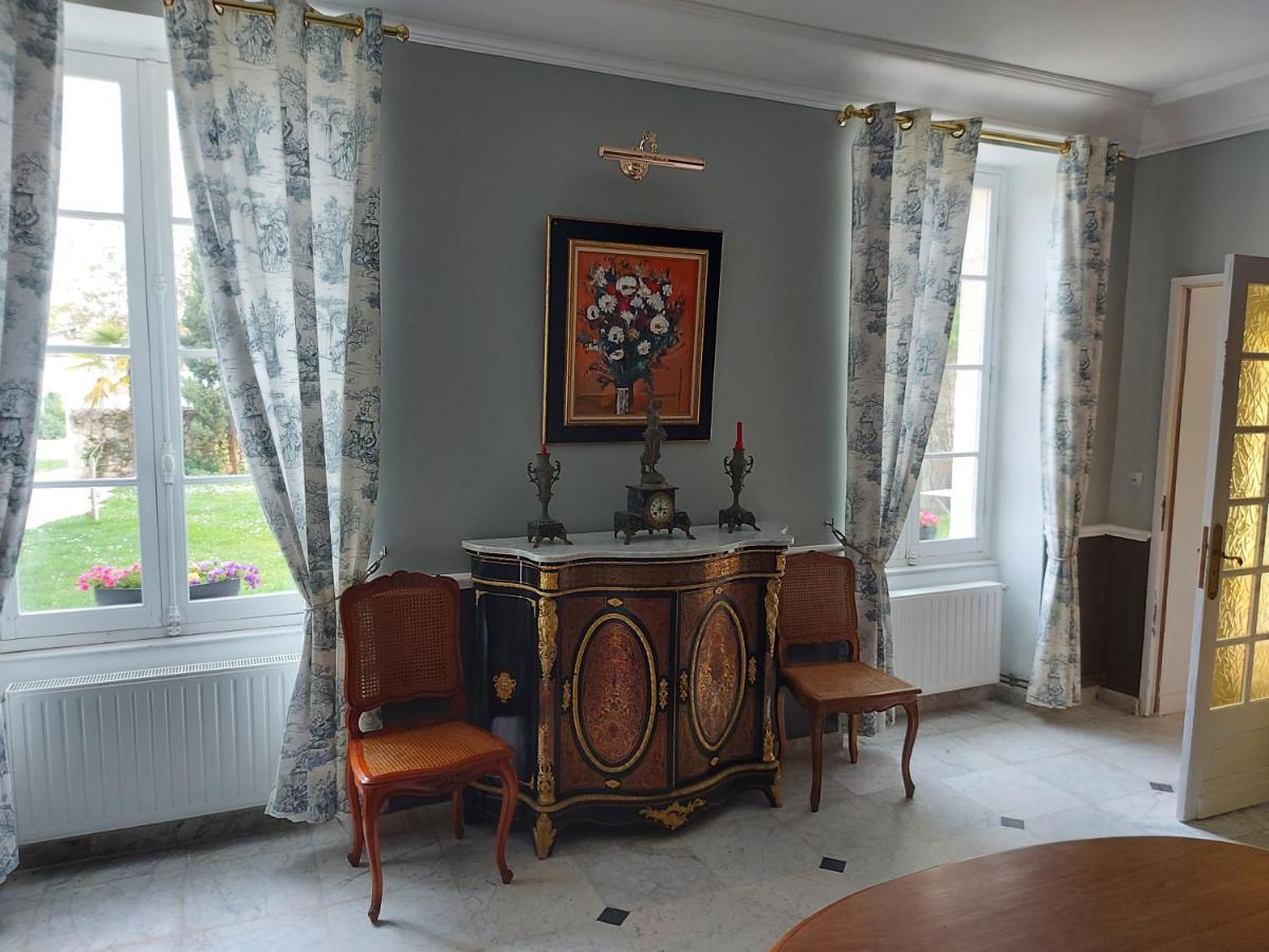 Chateau Gunes Cissac-Medoc Bagian luar foto